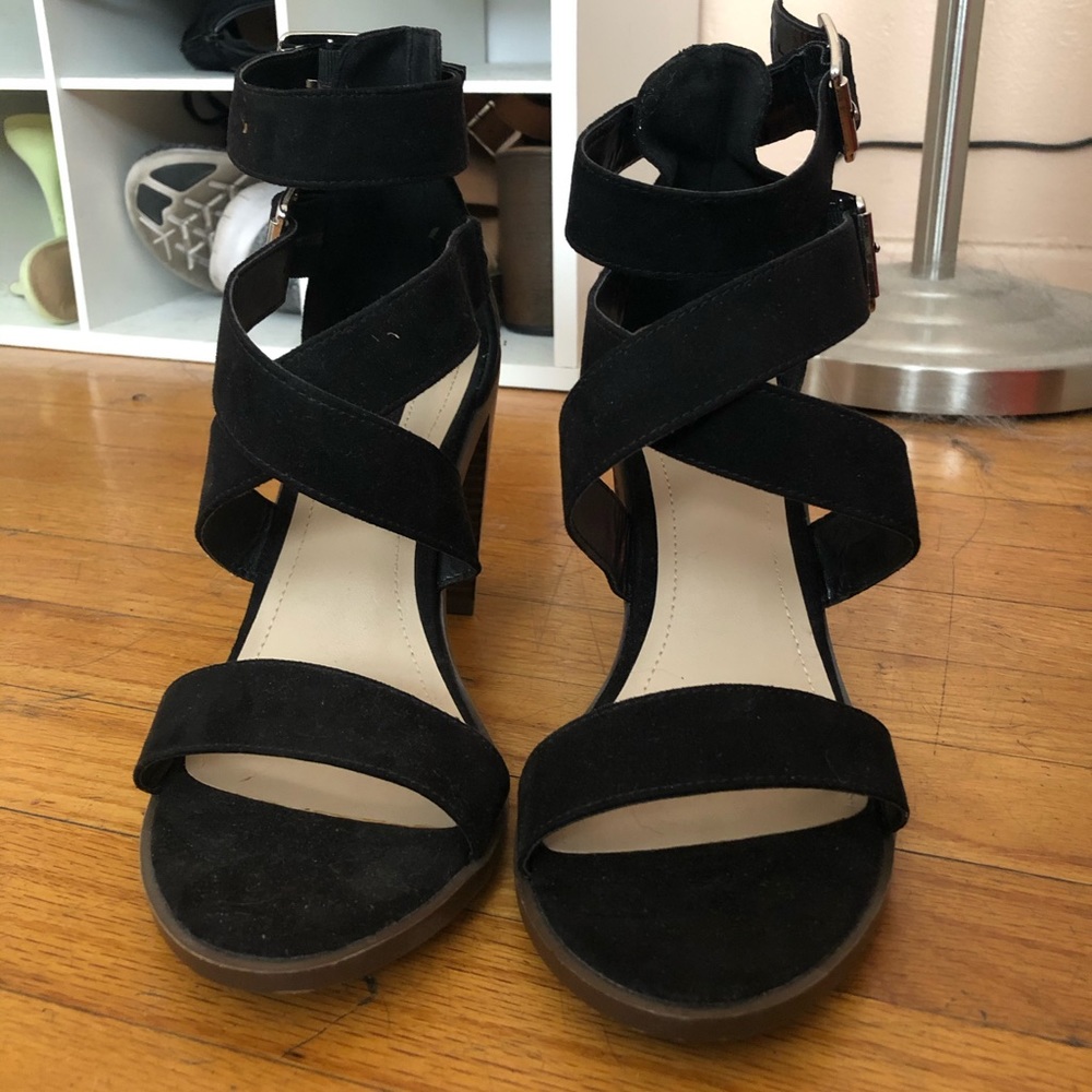 3/$30 - Forever 21 strappy sandal heels